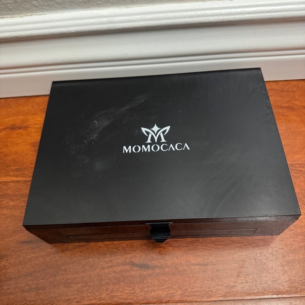 Momocaca Make Up Professional Kit - Picture 3 of 5